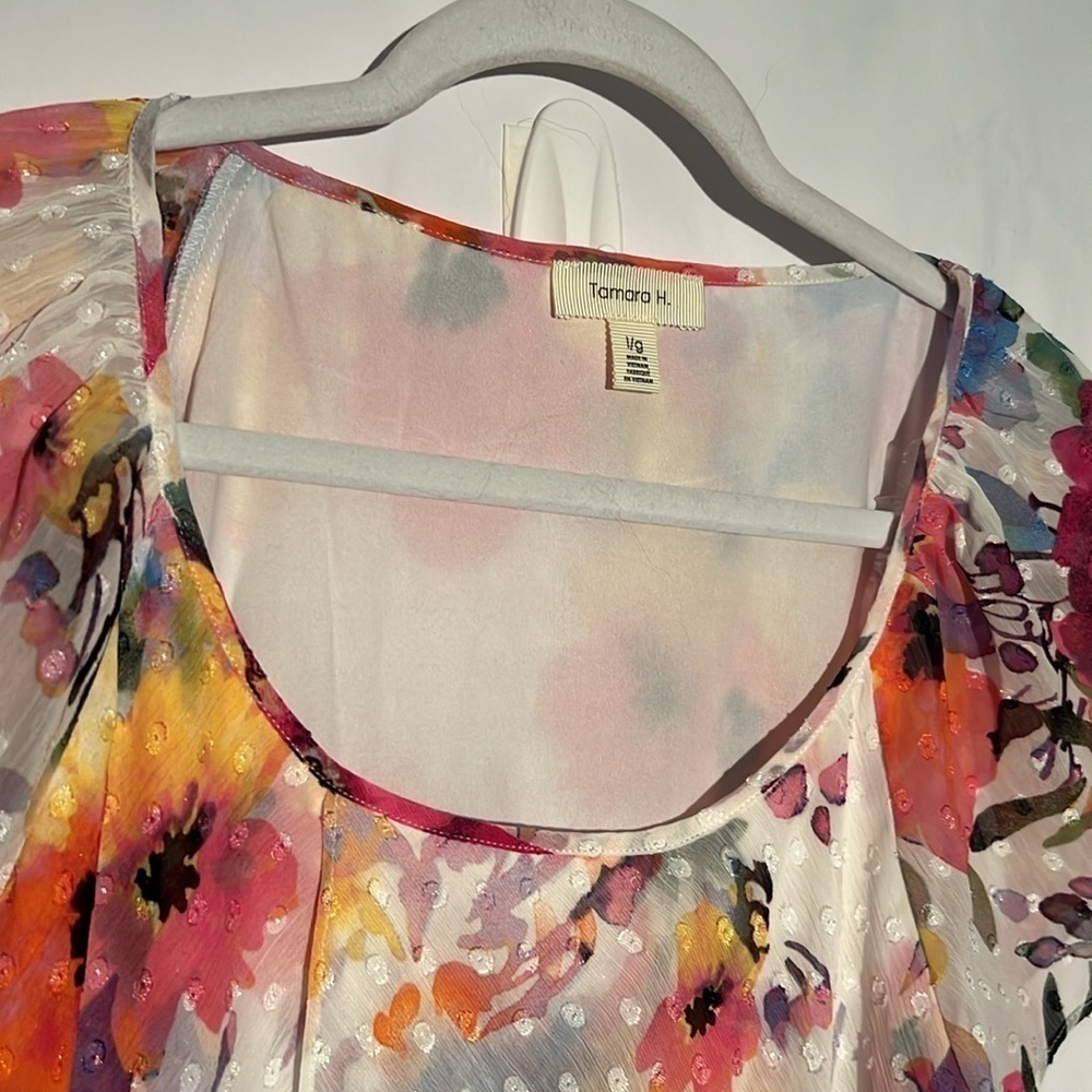 Watercolor appearance multicolor blouse by Tamara H size large - Picture 3 of 9